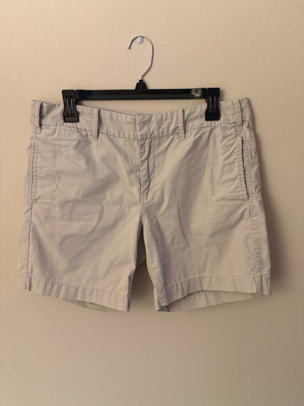 Women's Tailored Stretch Chino Bermuda Shorts - Light Beige